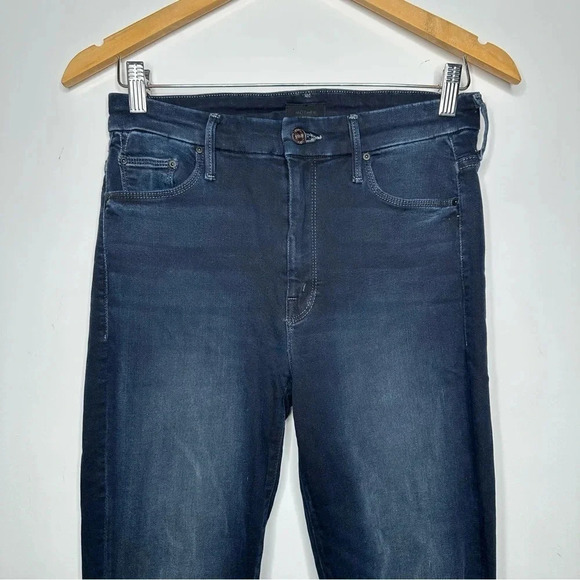 MOTHER The High Waisted Looker Ankle Fray Jeans in Last Call Size 27 - Picture 4 of 12